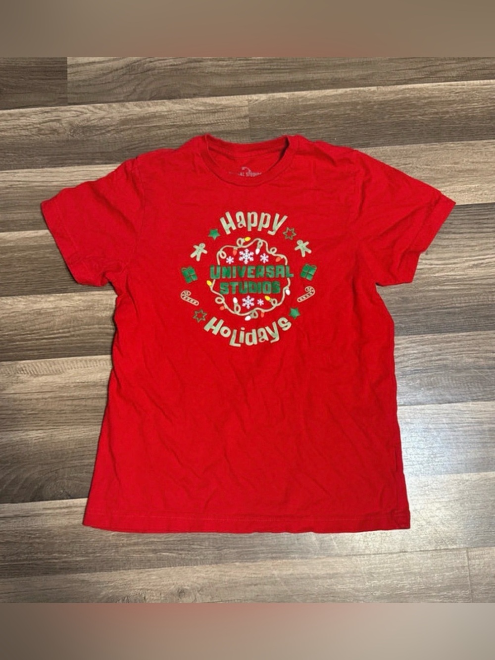 Universal Red 'Happy Holidays' Holiday T-Shirt kids size large